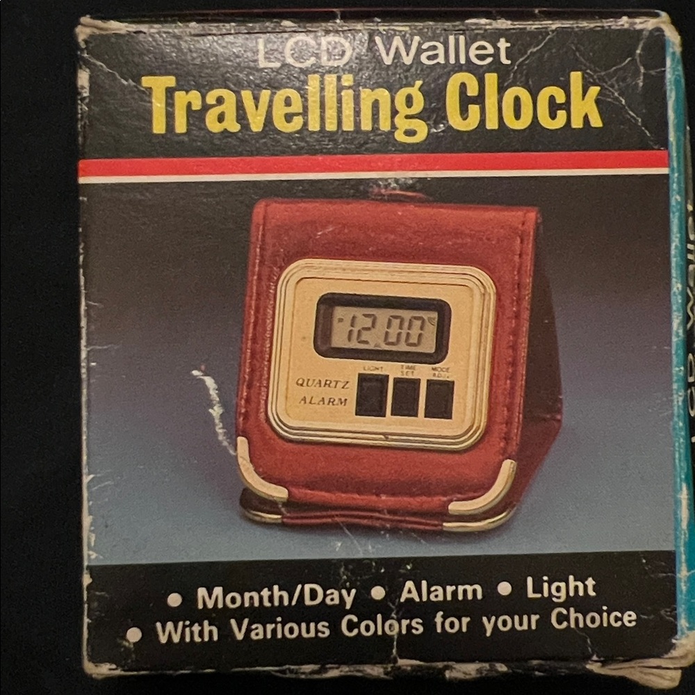 LCD Wallet Traveling Clock Vintage in Original Box